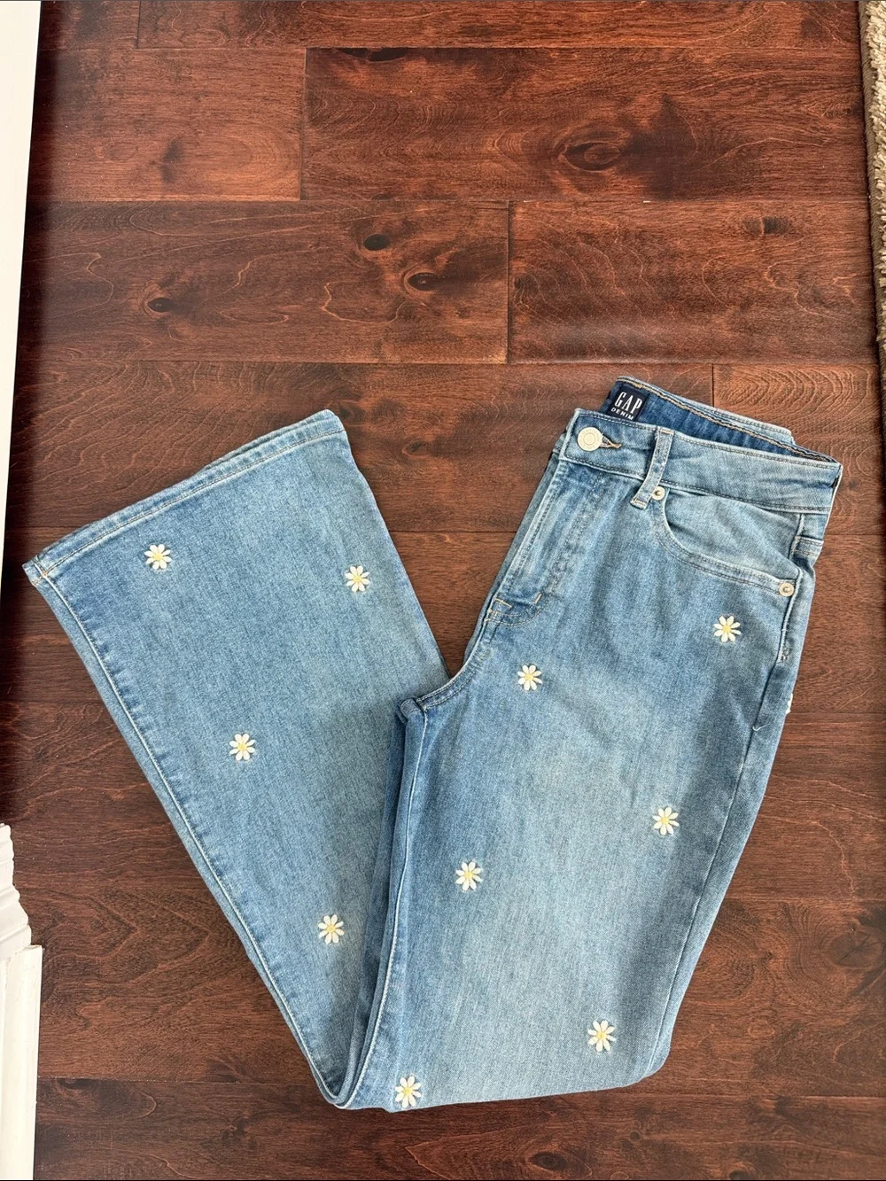 GAP 70’s Flare Jeans for Girls w/Embroidered Flowers Hippie Chick Bell Bottoms